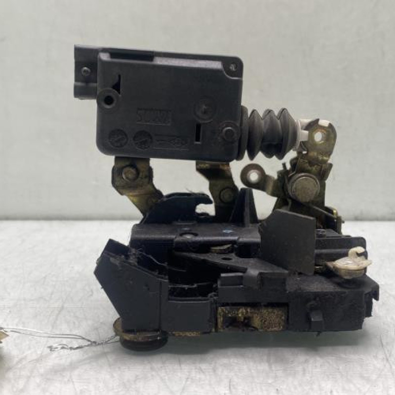 Serrure avant gauche RENAULT TWINGO 1 Photo n°1