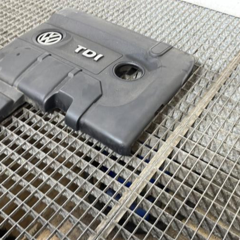 Cache moteur  VOLKSWAGEN POLO 5 Photo n°3