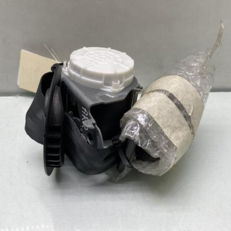 Ceinture arriere droite troisieme ligne PEUGEOT 5008 2 Photo n°1