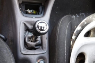 Bras essuie glace arriere PEUGEOT 206