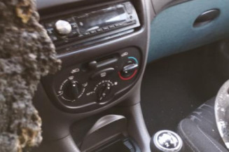 Boitier air bag PEUGEOT 206