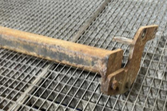 Attelage (boule de remorquage) PEUGEOT 208 1