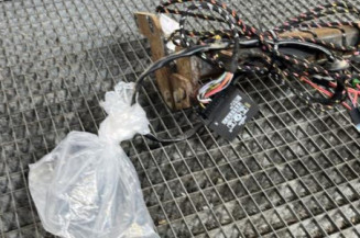 Attelage (boule de remorquage) PEUGEOT 208 1