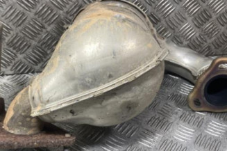 Catalyseur (echappement) RENAULT LAGUNA 3 Photo n°1