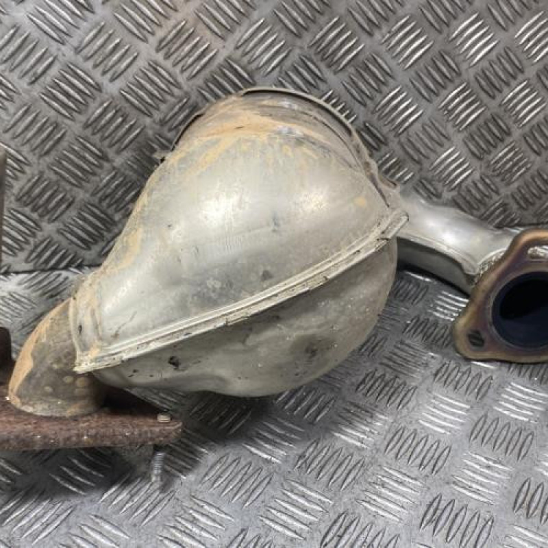 Catalyseur (echappement) RENAULT LAGUNA 3 Photo n°1