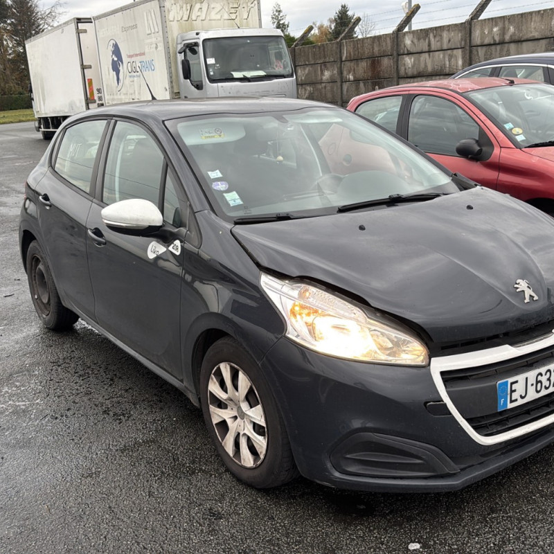 PEUGEOT 208 1 PHASE 2 1.2 VTI - 12V Photo n°2