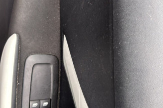 PEUGEOT 208 1 PHASE 2 1.2 VTI - 12V