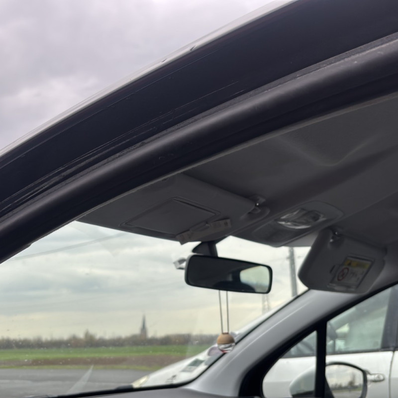 PEUGEOT 208 1 PHASE 2 1.2 VTI - 12V Photo n°14