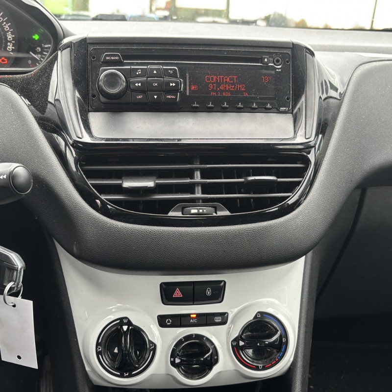 PEUGEOT 208 1 PHASE 2 1.2 VTI - 12V Photo n°18