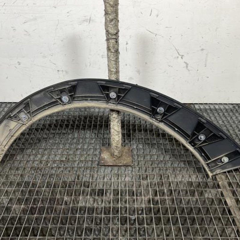 Extension d'aile arriere droit PEUGEOT 207 Photo n°4