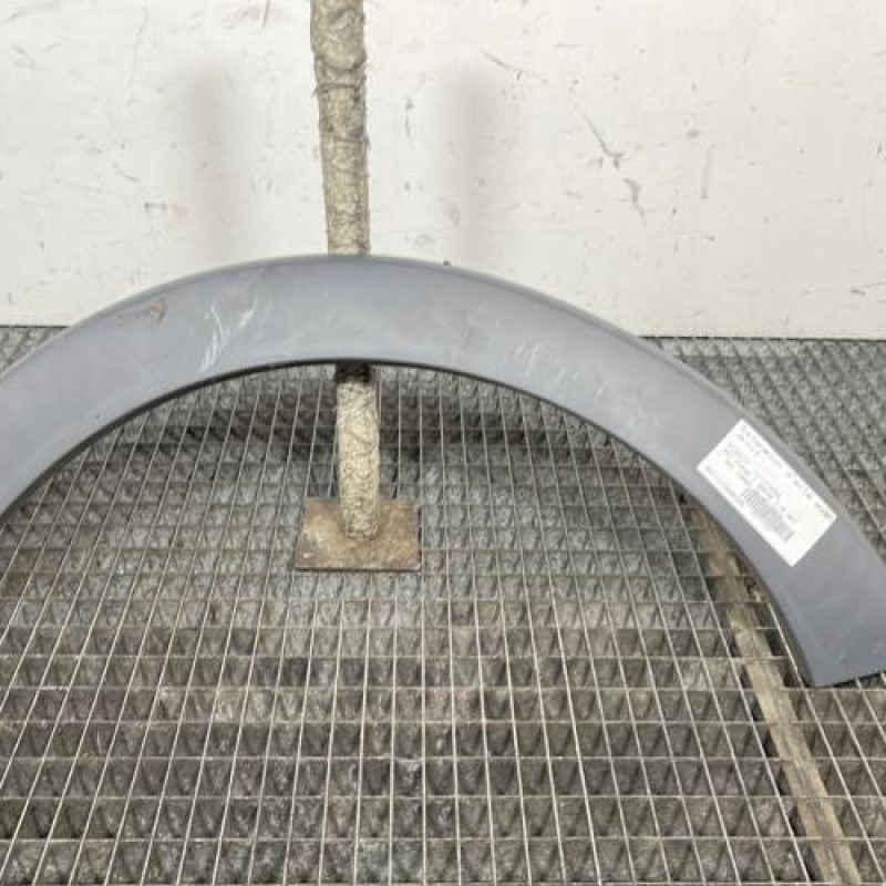 Extension d'aile avant droit PEUGEOT 207 Photo n°1