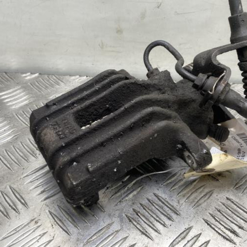 Etrier arriere gauche (freinage) VOLKSWAGEN GOLF 6 Photo n°4