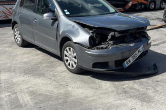 Etrier arriere droit (freinage) VOLKSWAGEN GOLF 5
