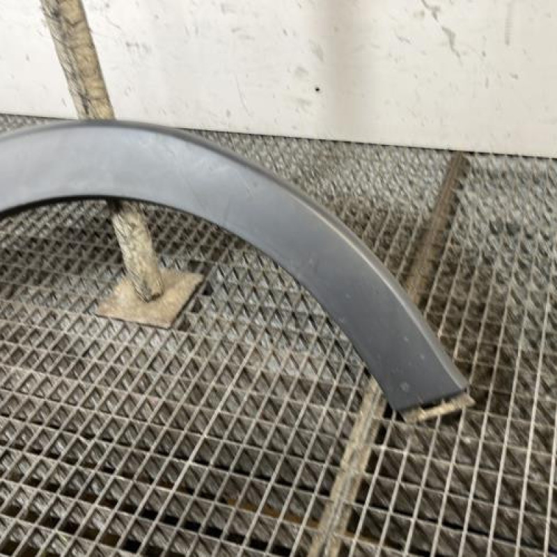 Extension d'aile arriere droit PEUGEOT 207 Photo n°3