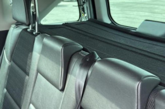 Extension d'aile arriere droit PEUGEOT 207