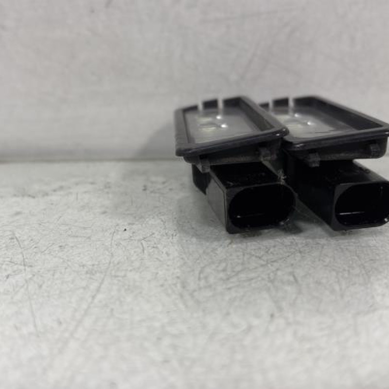 Eclairage de plaque VOLKSWAGEN GOLF 7 Photo n°3