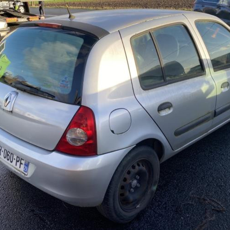 Tambour arriere droit RENAULT CLIO 2 CAMPUS Photo n°3