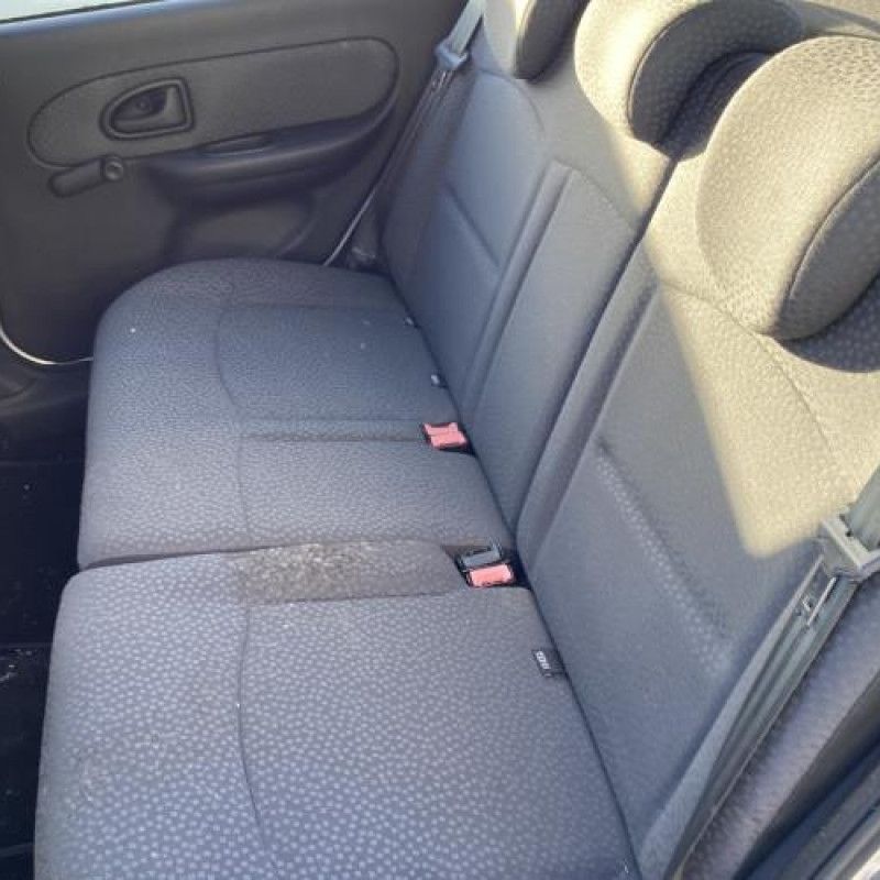 Tambour arriere droit RENAULT CLIO 2 CAMPUS Photo n°12