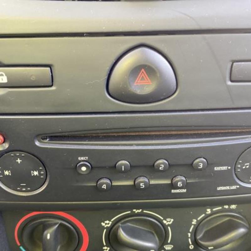 Tambour arriere droit RENAULT CLIO 2 CAMPUS Photo n°17