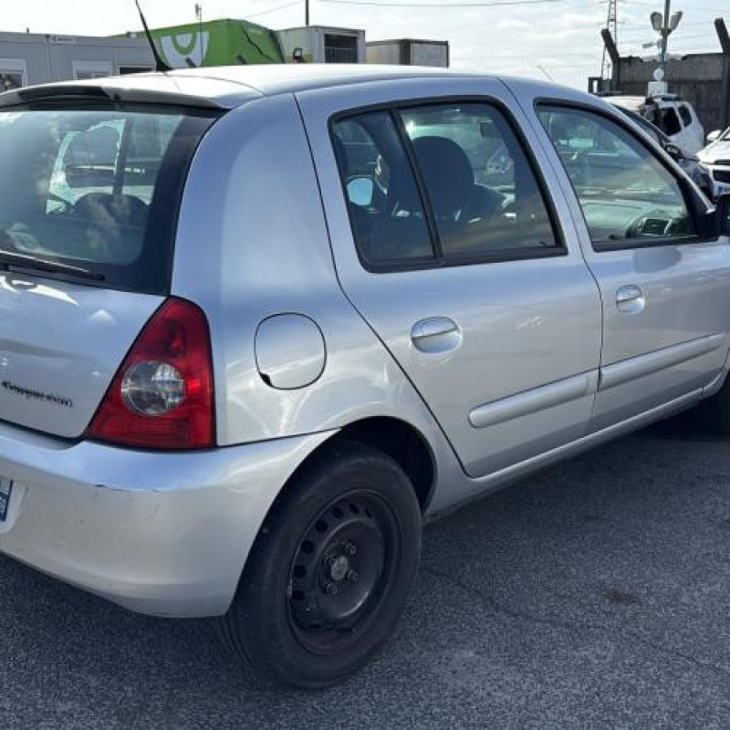 Tambour arriere droit RENAULT CLIO 2 CAMPUS Photo n°3