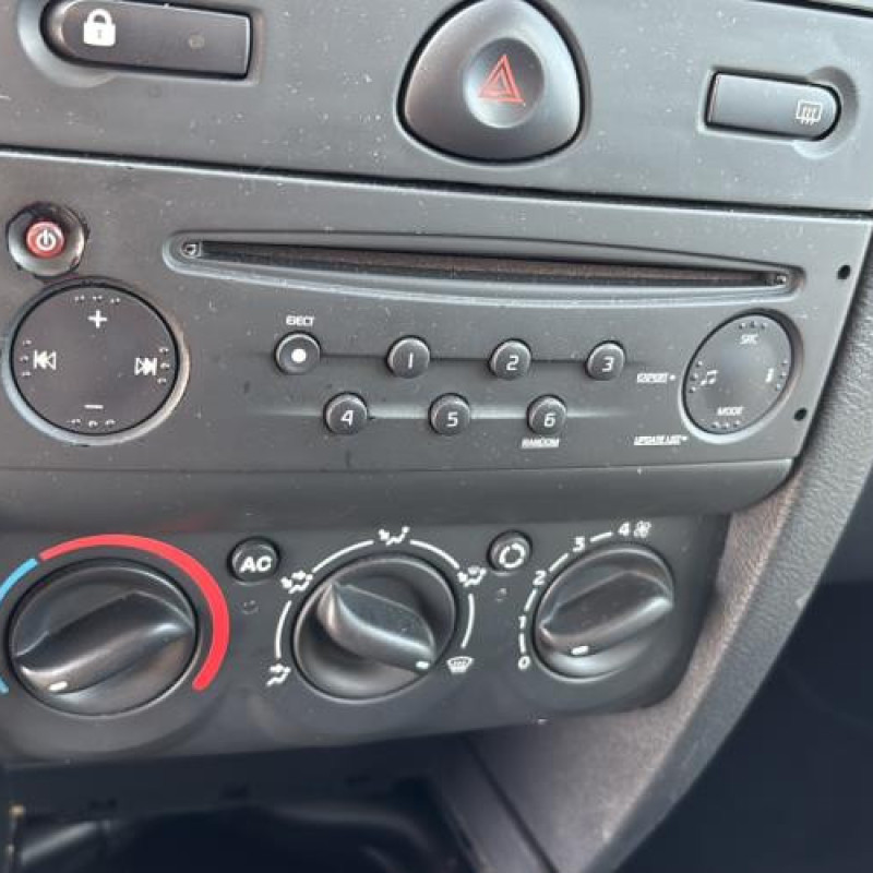 Tambour arriere droit RENAULT CLIO 2 CAMPUS Photo n°19