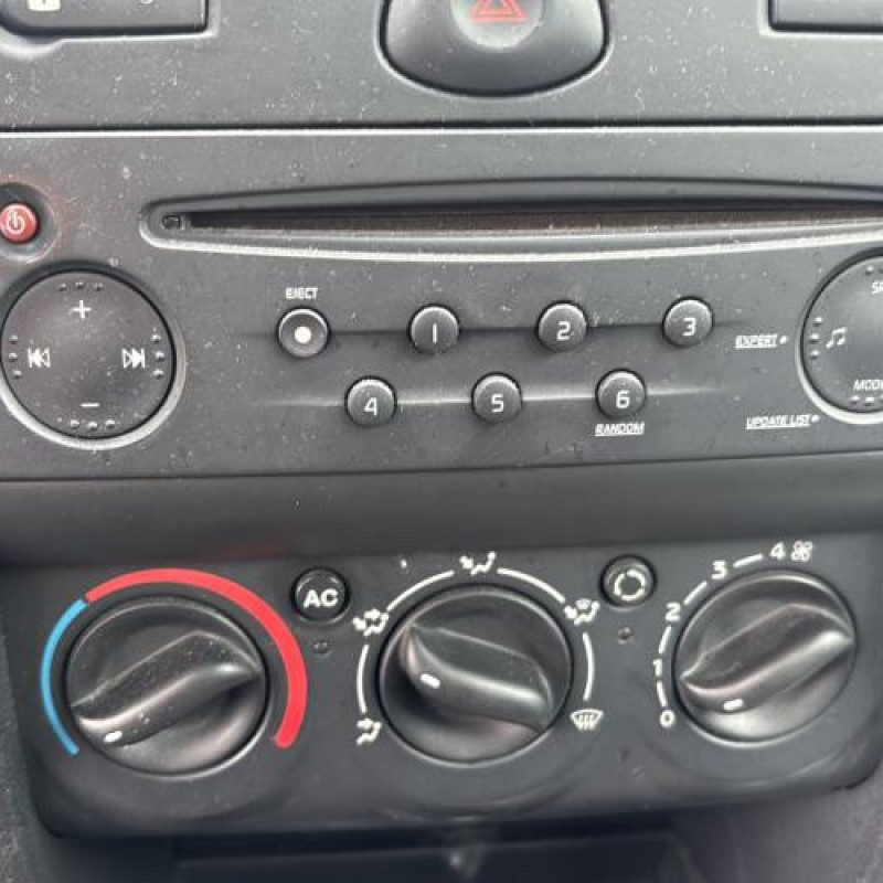 Tambour arriere droit RENAULT CLIO 2 CAMPUS Photo n°16