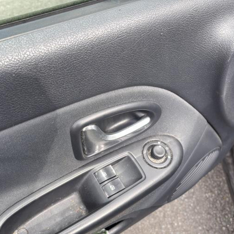 Tambour arriere droit RENAULT CLIO 2 Photo n°10