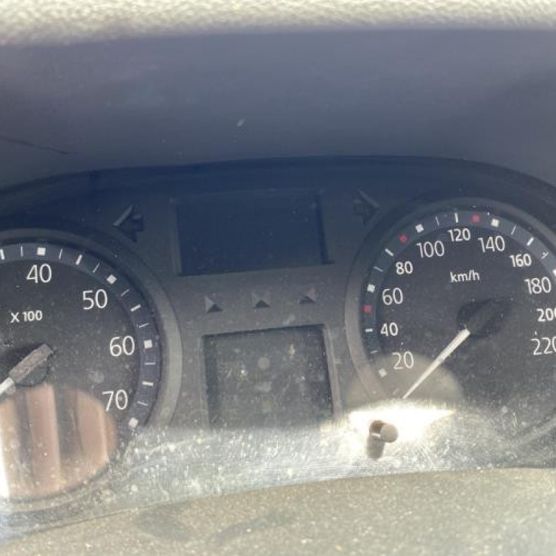 Tambour arriere droit RENAULT CLIO 2 CAMPUS Photo n°18