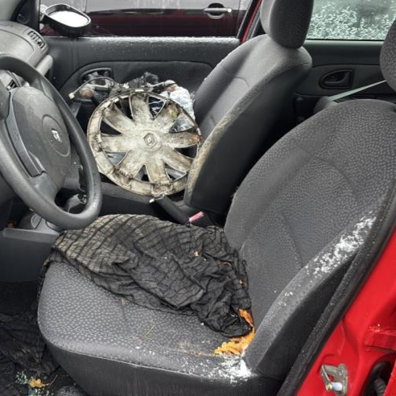 Tambour arriere droit RENAULT CLIO 2 CAMPUS Photo n°11