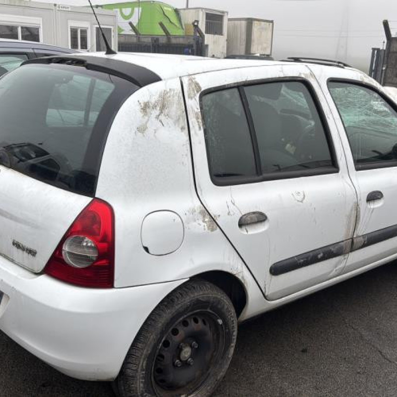 Tambour arriere droit RENAULT CLIO 2 CAMPUS Photo n°3