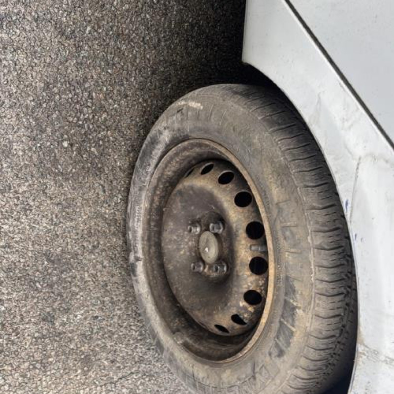 Tambour arriere droit RENAULT CLIO 2 CAMPUS Photo n°19