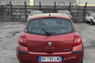 Reservoir essence RENAULT CLIO 3