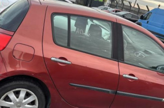 Reservoir essence RENAULT CLIO 3