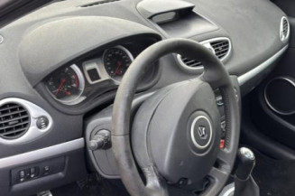 Reservoir essence RENAULT CLIO 3