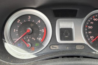 Reservoir essence RENAULT CLIO 3