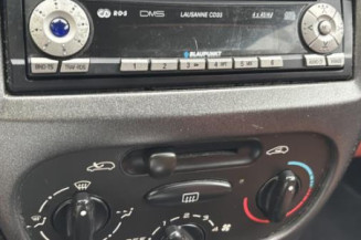 Pare boue avant droit PEUGEOT 206