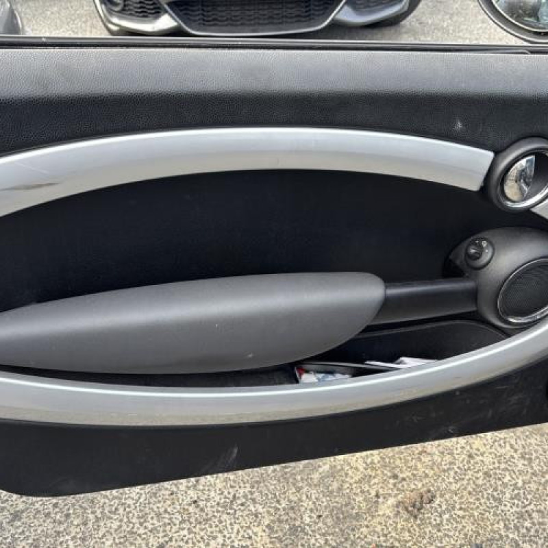 Pare boue arriere gauche MINI MINI 2 R56 Photo n°13