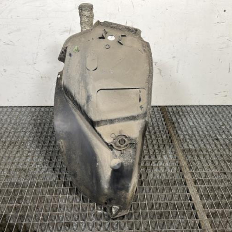 Pare boue arriere gauche DACIA SANDERO 2 Photo n°1