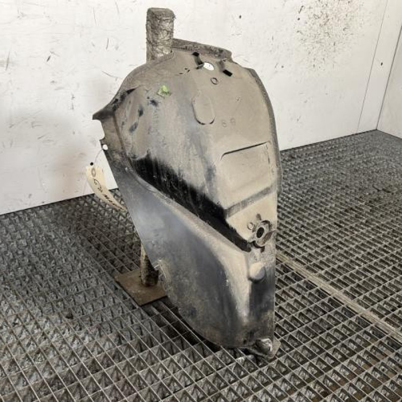 Pare boue arriere gauche DACIA SANDERO 2 Photo n°2