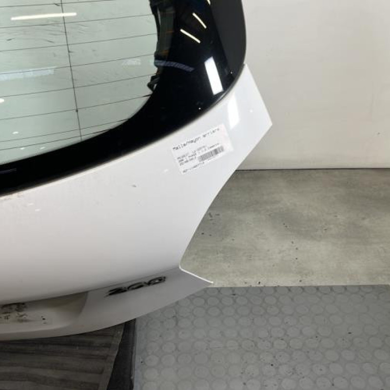 Malle/Hayon arriere PEUGEOT 208 1 Photo n°4