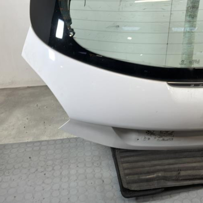 Malle/Hayon arriere PEUGEOT 208 1 Photo n°5