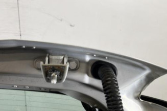 Malle/Hayon arriere PEUGEOT 208 1