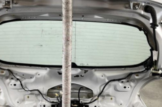 Malle/Hayon arriere PEUGEOT 208 1