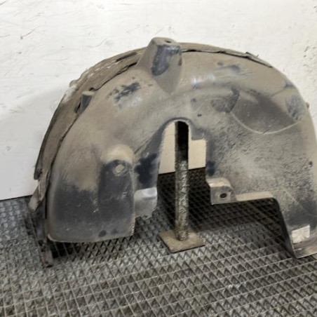 Pare boue arriere droit PEUGEOT 2008 1