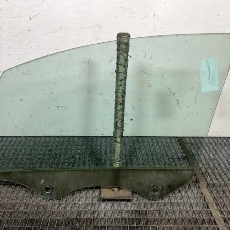 Vitre avant droit AUDI A2 Photo n°4