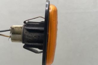 Repetiteur clignotant avant droit  (Feux) RENAULT TWINGO 1