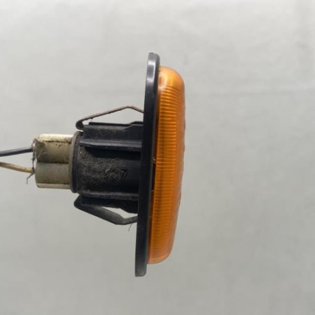 Repetiteur clignotant avant droit  (Feux) RENAULT TWINGO 1