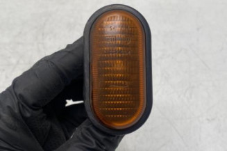 Repetiteur clignotant avant gauche (Feux) RENAULT TWINGO 1 Photo n°1