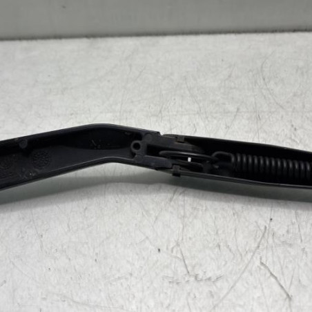 Bras essuie glace avant gauche VOLKSWAGEN POLO 4