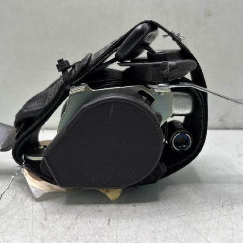 Ceinture avant gauche VOLKSWAGEN POLO 4 Photo n°1